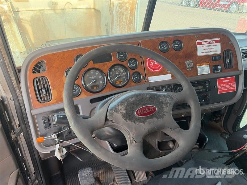 Peterbilt 357 Cisterne