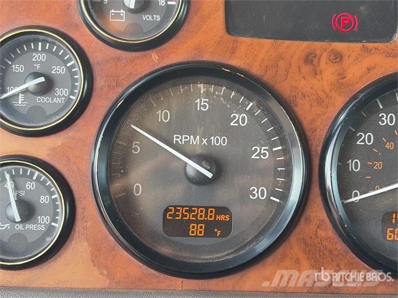 Peterbilt 357 Cisterne