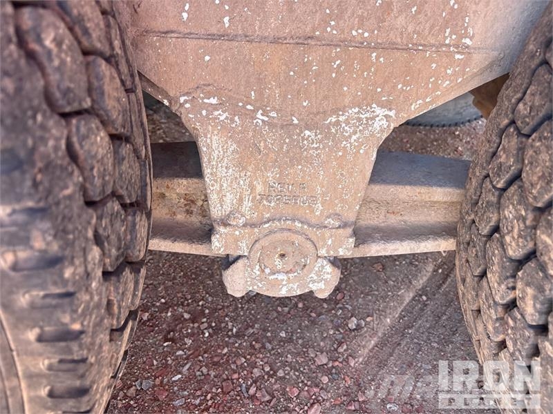 Peterbilt 357 8x4 Mixer Truck Avtomešalci za beton