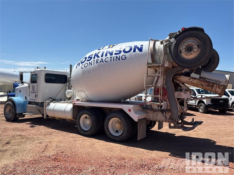 Peterbilt 357 8x4 Mixer Truck Avtomešalci za beton