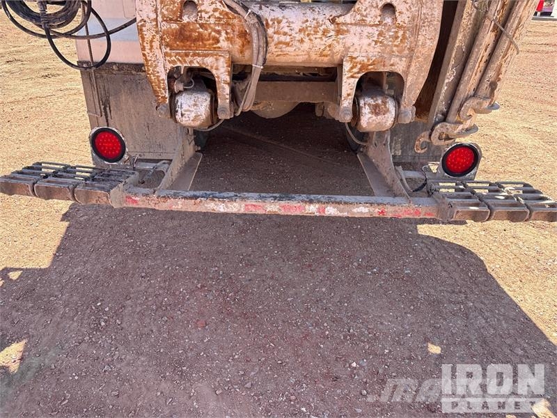 Peterbilt 357 8x4 Mixer Truck Avtomešalci za beton