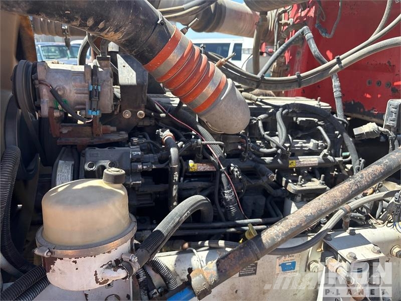 Peterbilt 357 8x4 Mixer Truck Avtomešalci za beton