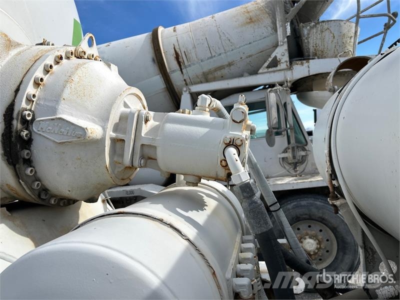 Peterbilt 357 8x4 Mixer Truck Camiones hormigonera