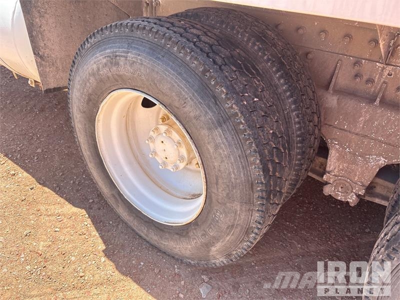 Peterbilt 357 8x4 Mixer Truck Avtomešalci za beton