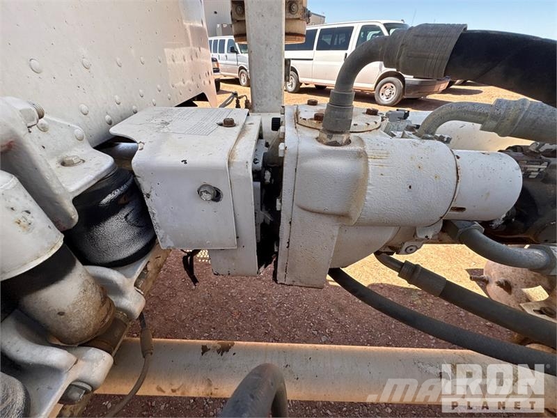 Peterbilt 357 8x4 Mixer Truck Avtomešalci za beton