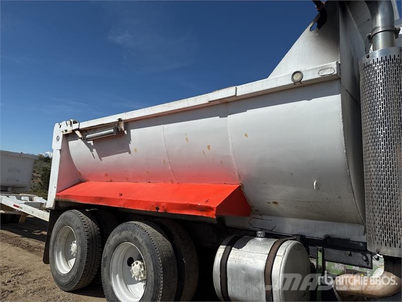 Peterbilt 359 Camiones bañeras basculantes o volquetes