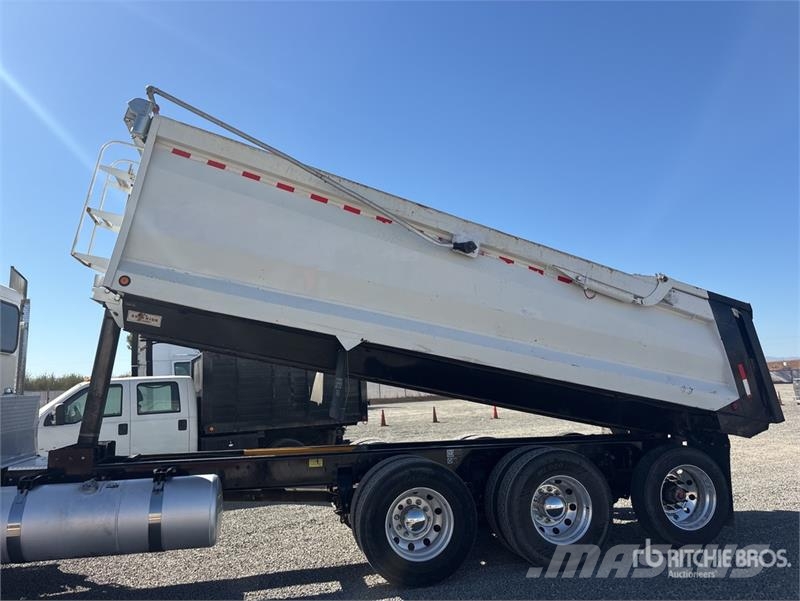 Peterbilt 365 Грузовики-Самосвалы