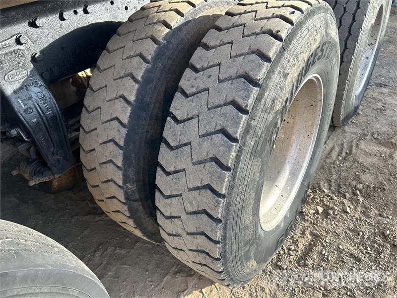 Peterbilt 365 Kiper tovornjaki