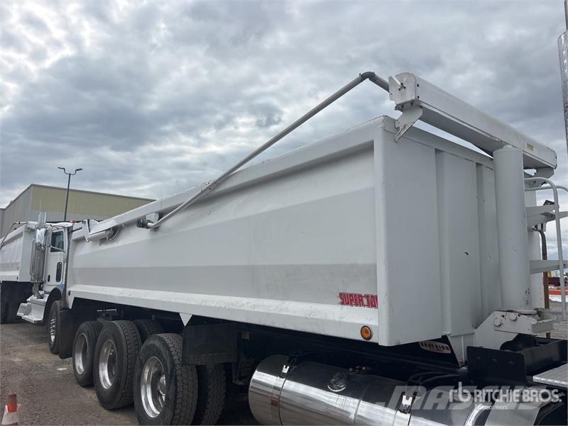 Peterbilt 365 Kiper tovornjaki