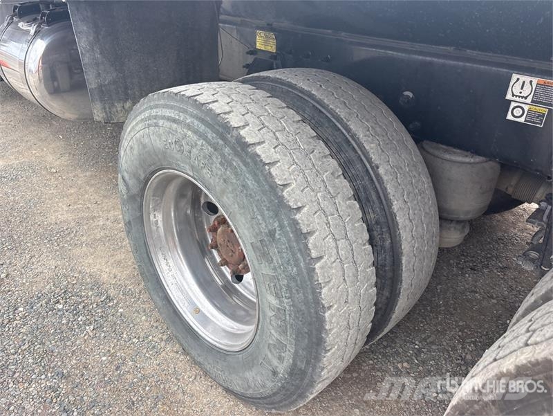 Peterbilt 365 Kiper tovornjaki