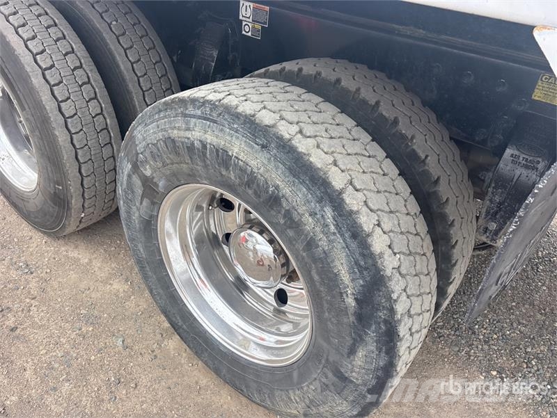 Peterbilt 365 Kiper tovornjaki