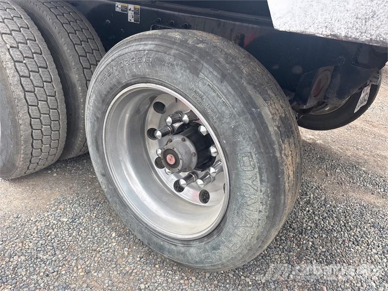 Peterbilt 365 Kiper tovornjaki