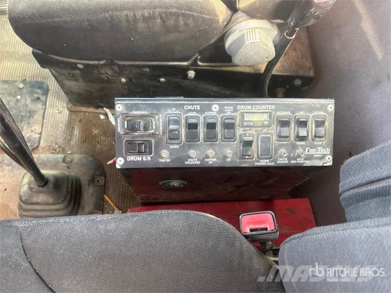 Peterbilt 365 10x4 Mixer Truck Betongbiler
