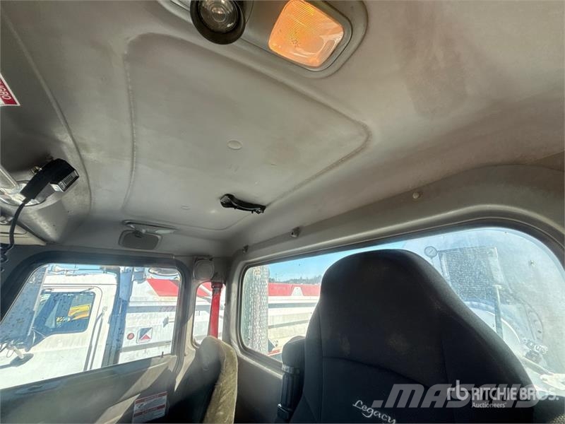Peterbilt 365 10x4 Mixer Truck Betongbiler
