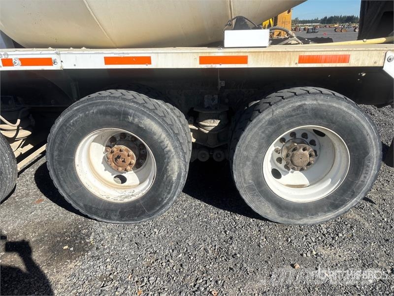 Peterbilt 365 10x4 Mixer Truck Betongbiler