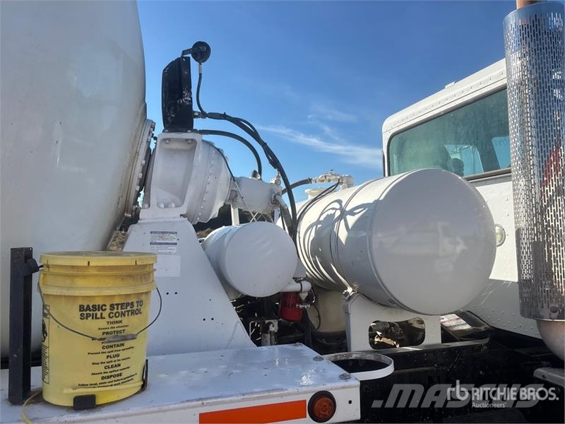 Peterbilt 365 10x4 Mixer Truck Betongbiler