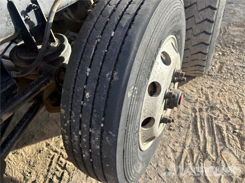 Peterbilt 365 12x4 Super 18 Five Axle Dump Truck Kiper tovornjaki