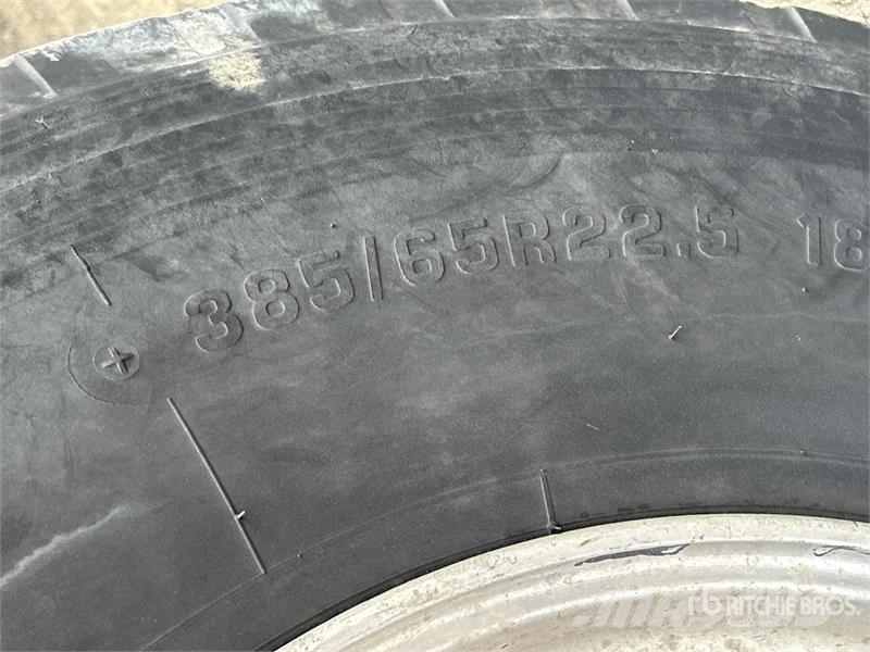 Peterbilt 365 12x4 Super 18 Five Axle Dump Truck Kiper tovornjaki