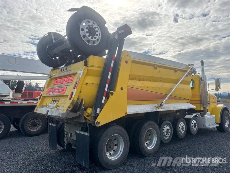 Peterbilt 365 14x4 Super 18 Five Axle Dump Truck Pašizgāzējs
