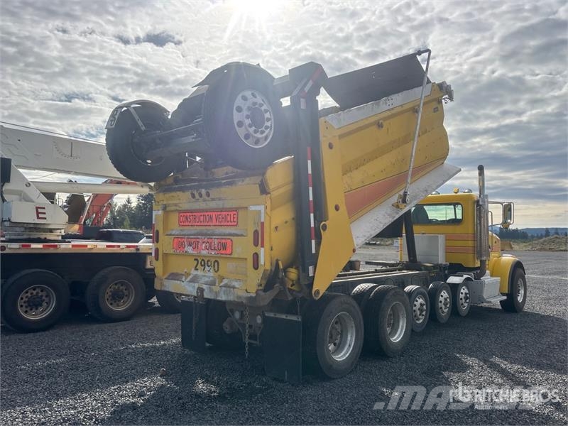 Peterbilt 365 14x4 Super 18 Five Axle Dump Truck Pašizgāzējs