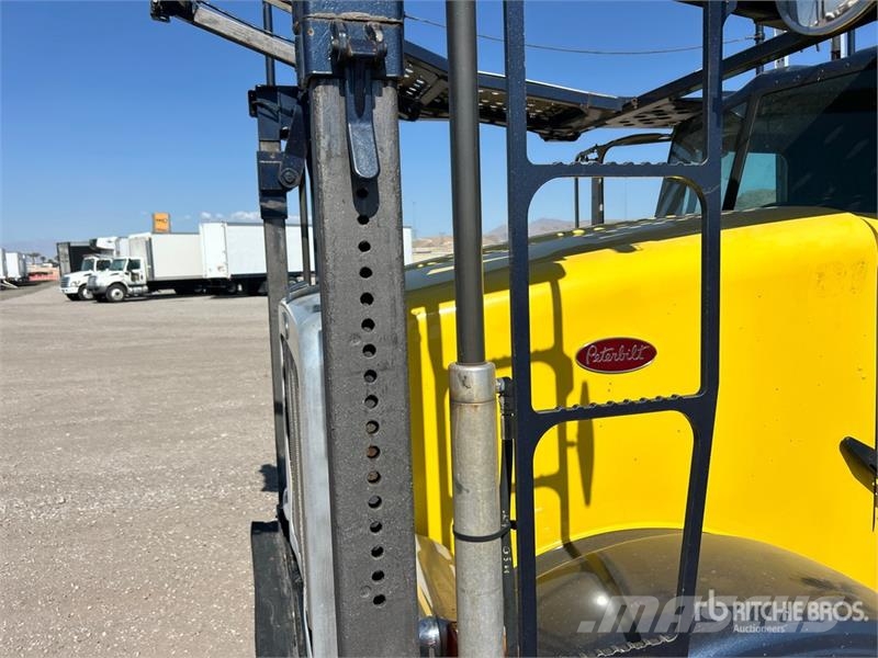 Peterbilt 365 6x4 Car Carrier Truck Autotransporteri