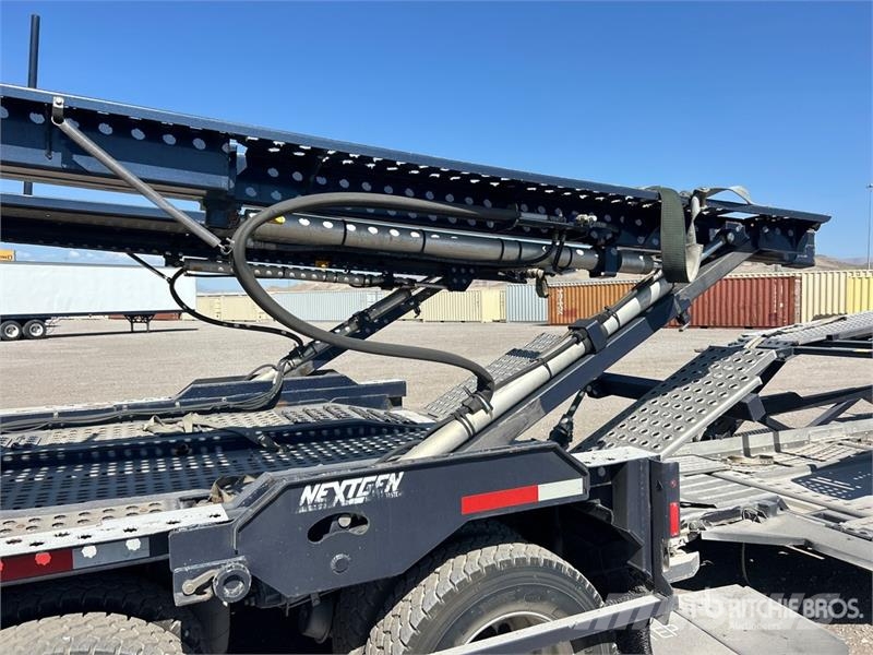 Peterbilt 365 6x4 Car Carrier Truck Autotransporteri