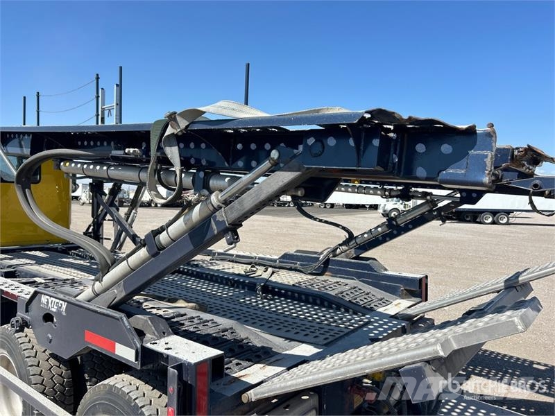Peterbilt 365 6x4 Car Carrier Truck Autotransporteri