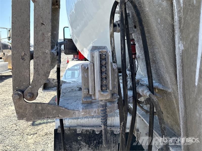 Peterbilt 365 6x4 Mixer Truck Camiones hormigonera