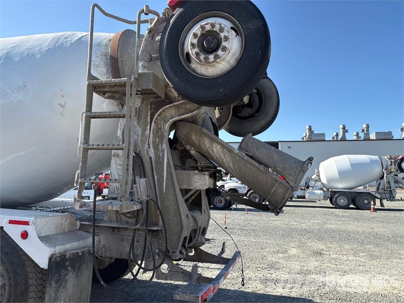 Peterbilt 365 6x4 Mixer Truck Camiones hormigonera