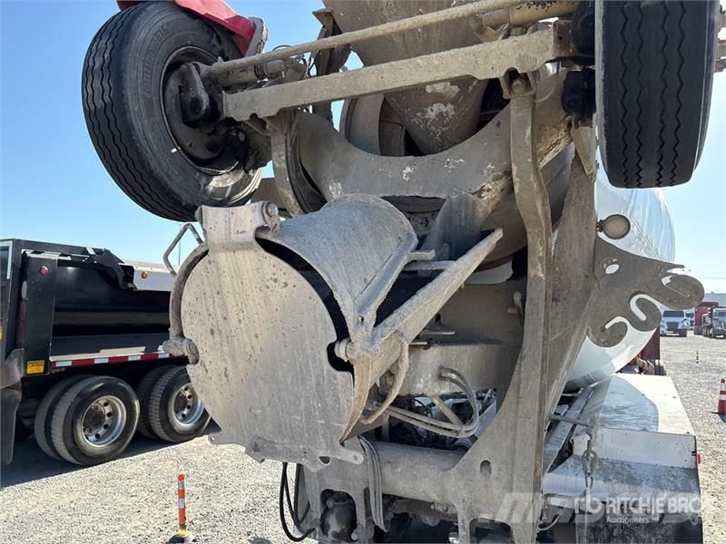Peterbilt 365 6x4 Mixer Truck Camiones hormigonera
