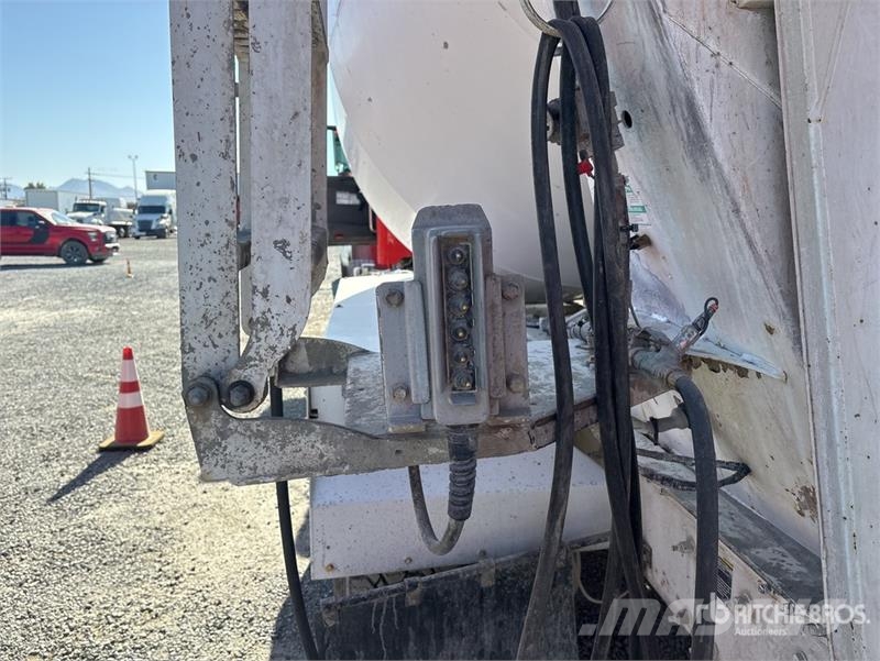 Peterbilt 365 8x4 Mixer Truck Camiones hormigonera