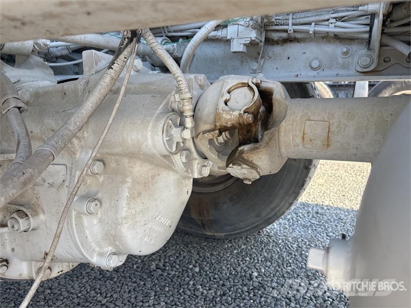 Peterbilt 365 8x4 Mixer Truck Betonmischer