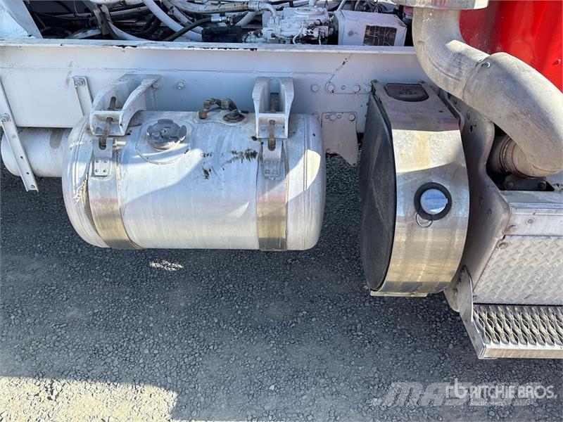 Peterbilt 365 8x4 Mixer Truck Camiones hormigonera