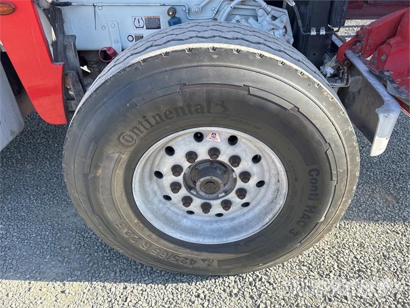Peterbilt 365 8x4 Mixer Truck Betonmischer
