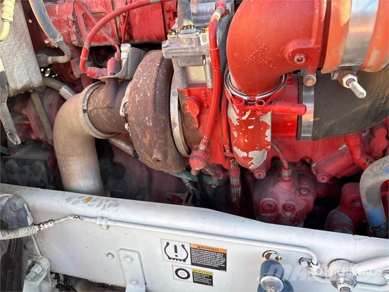 Peterbilt 365 8x4 Mixer Truck Camiones hormigonera