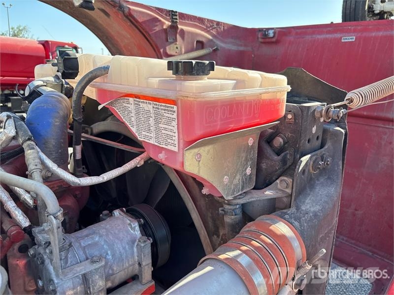 Peterbilt 365 8x4 Mixer Truck Camiones hormigonera