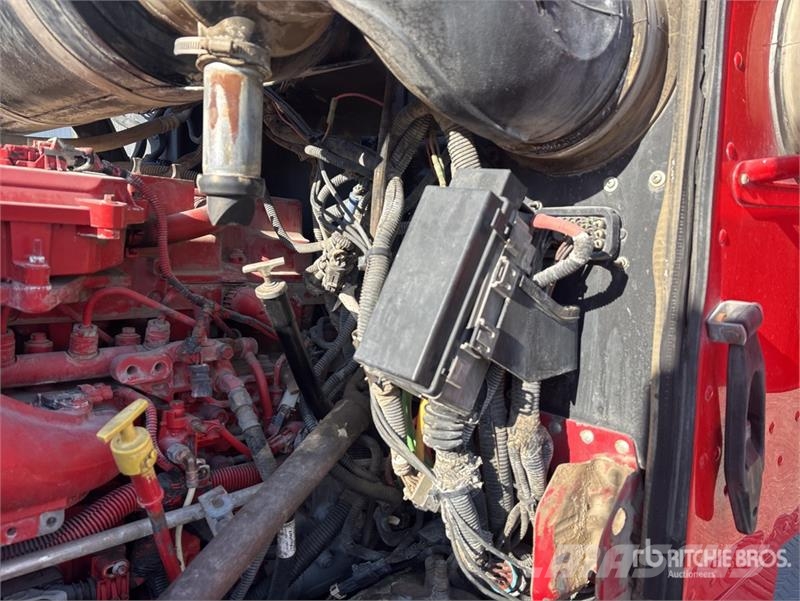 Peterbilt 365 8x4 Mixer Truck Betonmischer