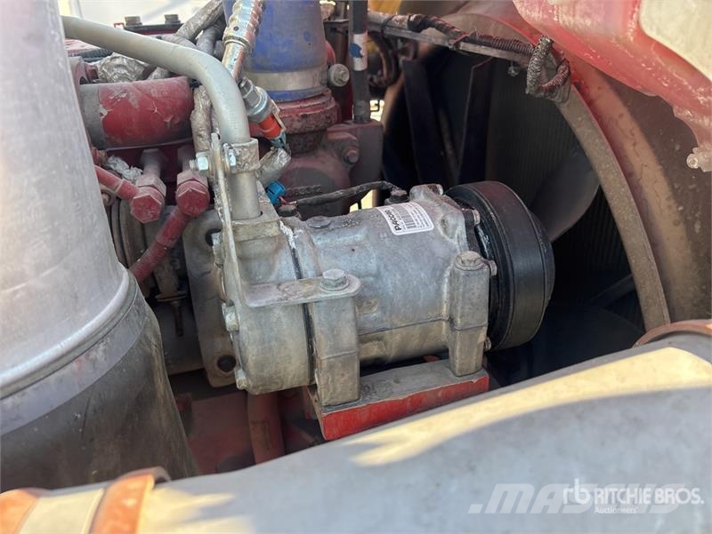 Peterbilt 365 8x4 Mixer Truck Betonmischer
