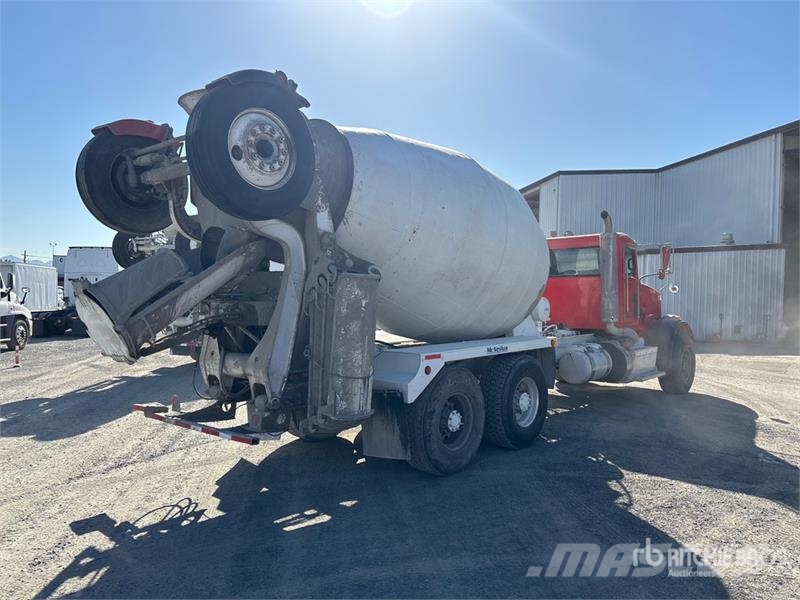 Peterbilt 365 8x4 Mixer Truck Camiones hormigonera