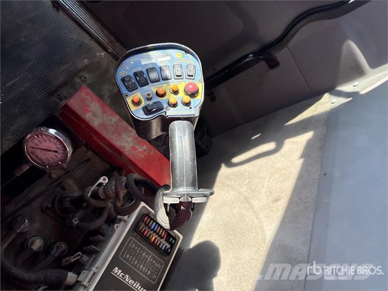 Peterbilt 365 8x4 Mixer Truck Camiones hormigonera
