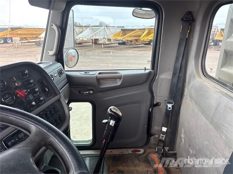 Peterbilt 367 Nyergesvontatók