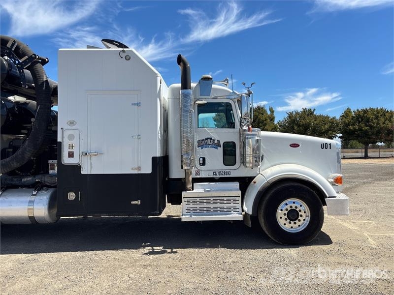 Peterbilt 367 Caminhões combinados / a vácuo