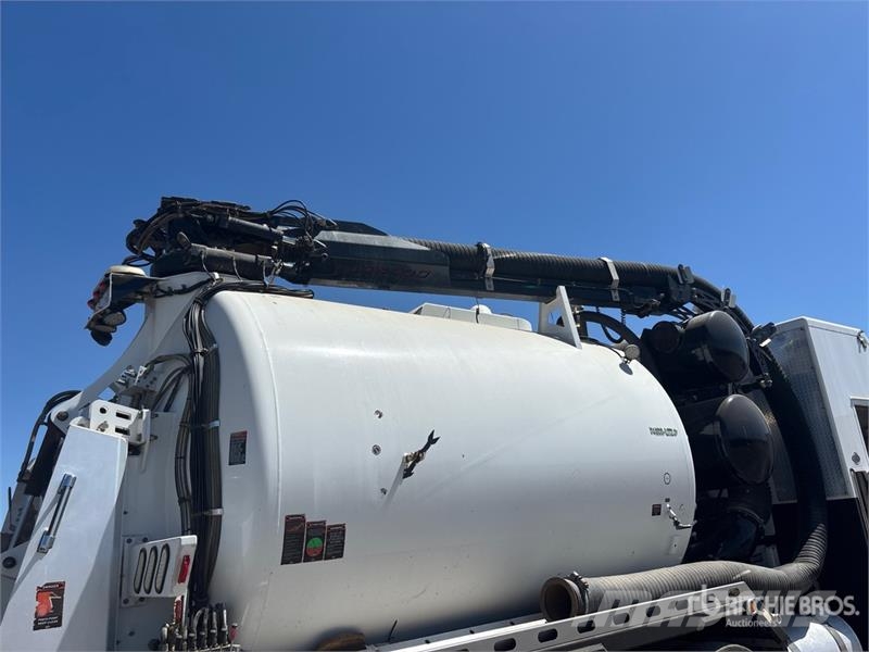 Peterbilt 367 Caminhões combinados / a vácuo