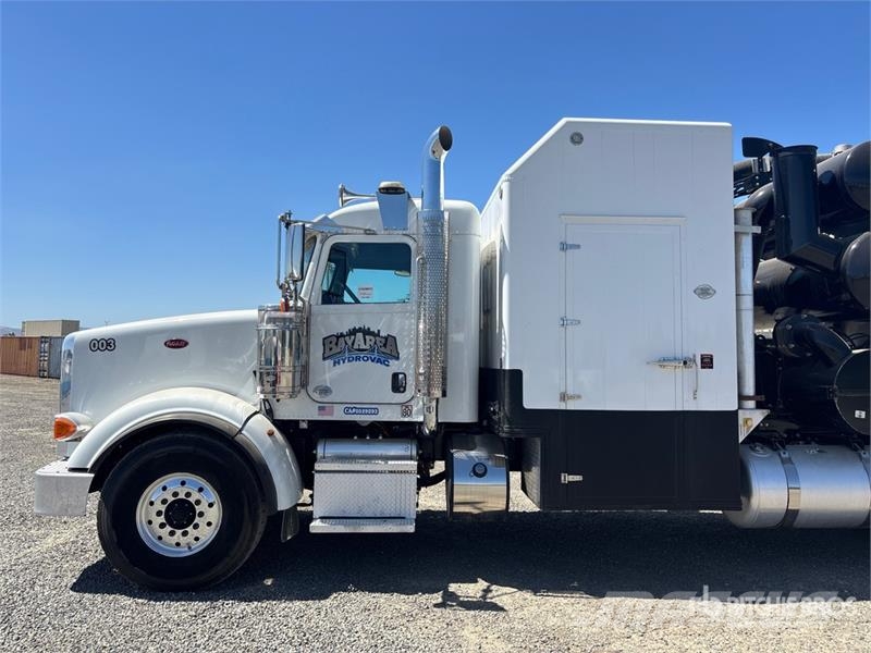 Peterbilt 367 Caminhões combinados / a vácuo