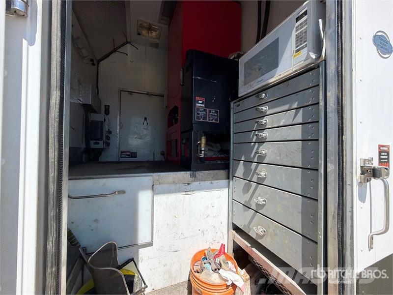 Peterbilt 367 Caminhões combinados / a vácuo
