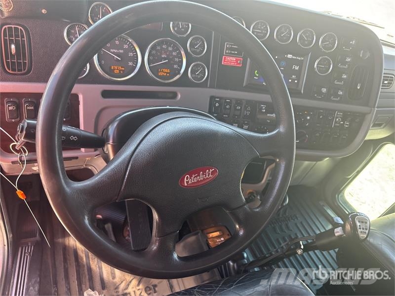Peterbilt 367 Caminhões combinados / a vácuo