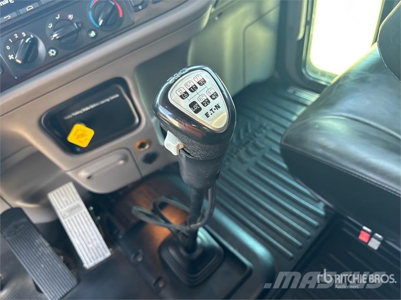 Peterbilt 367 Caminhões combinados / a vácuo