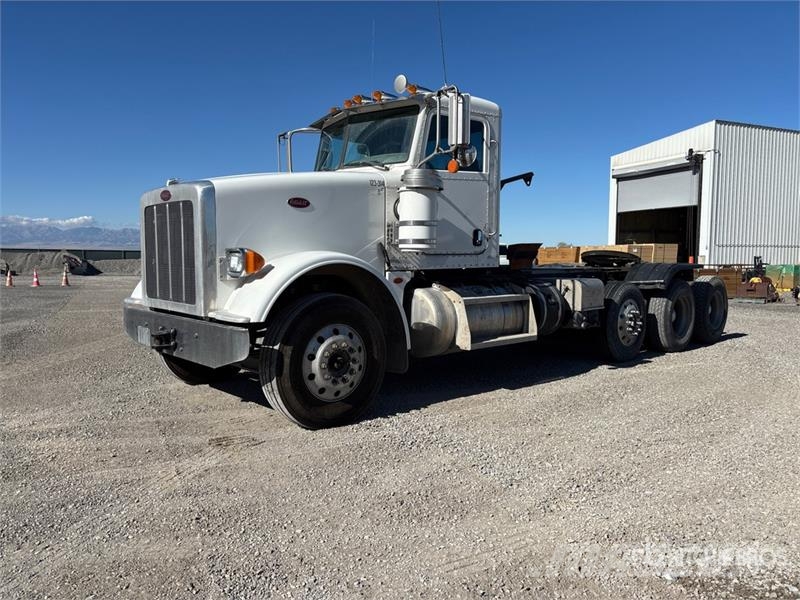Peterbilt 367 Prime Movers