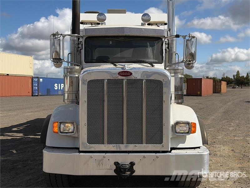 Peterbilt 367 Caminhões combinados / a vácuo