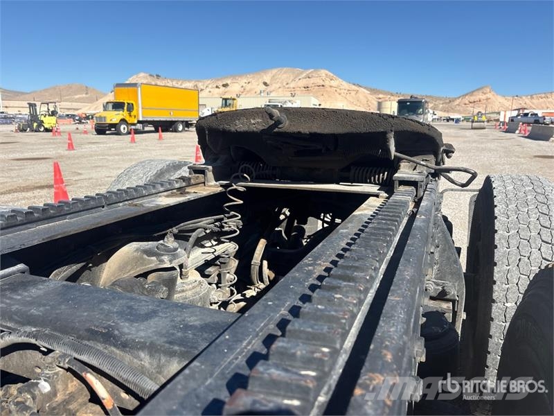 Peterbilt 367 Тягачі